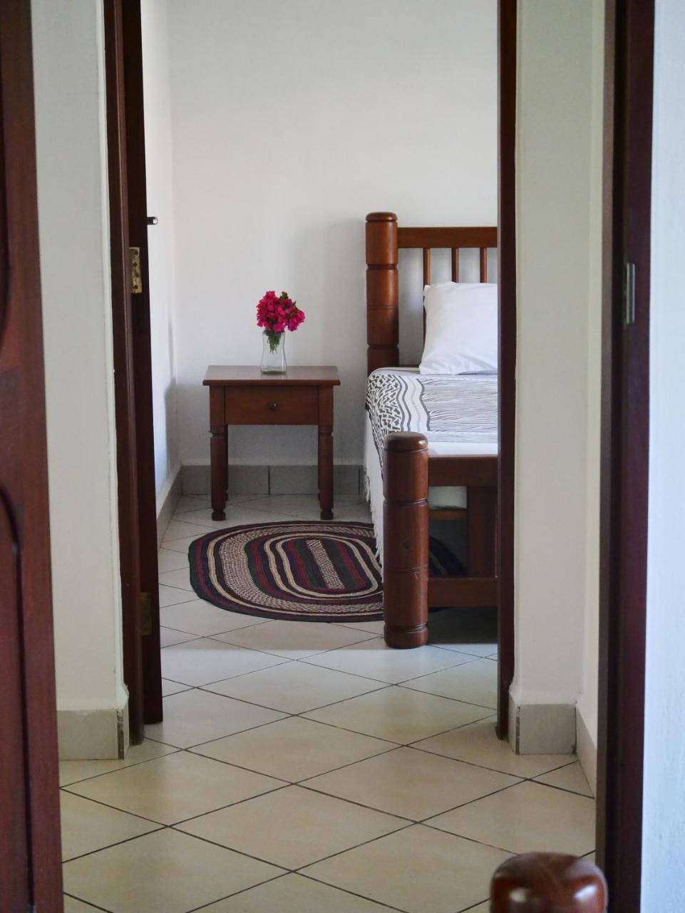 Diani Cottages Диани-Бич Экстерьер фото
