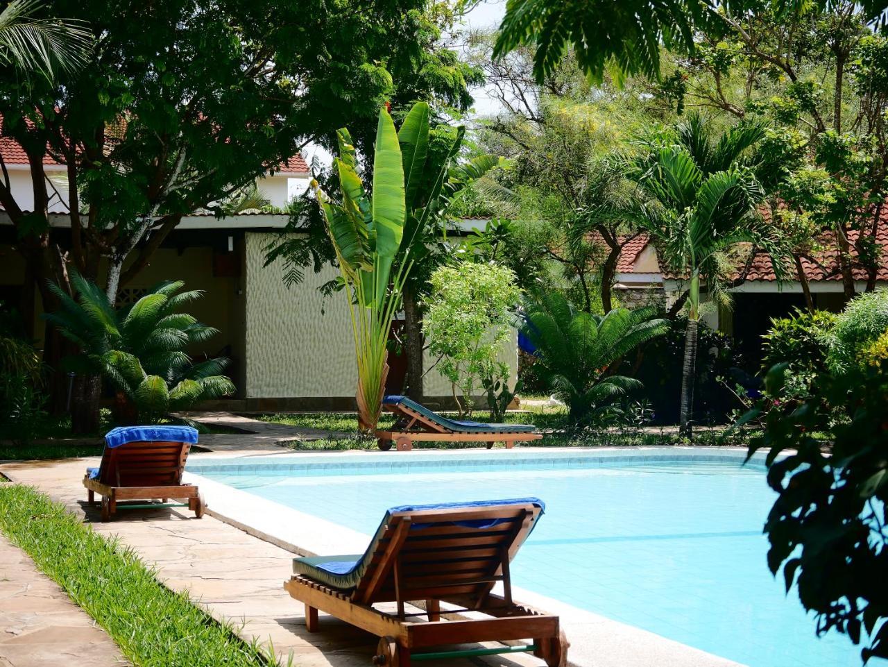 Diani Cottages Диани-Бич Экстерьер фото