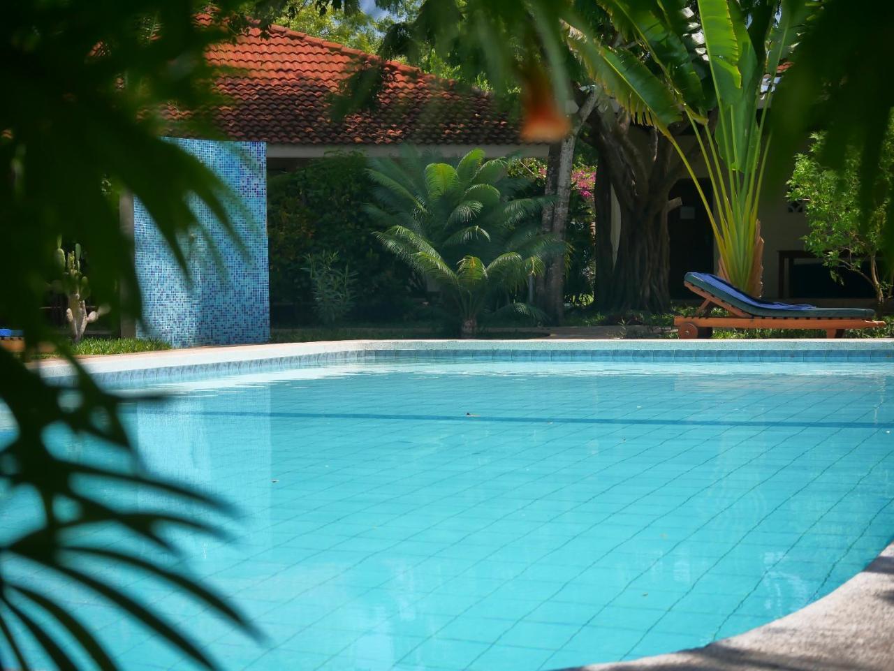 Diani Cottages Диани-Бич Экстерьер фото